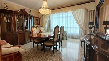 Venta de piso con cochera photo 0
