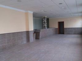 Local comercial en venta photo 0