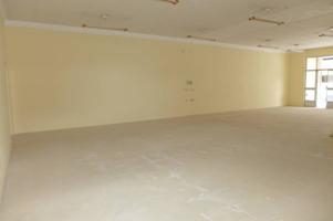 Local comercial en alquiler y venta photo 0
