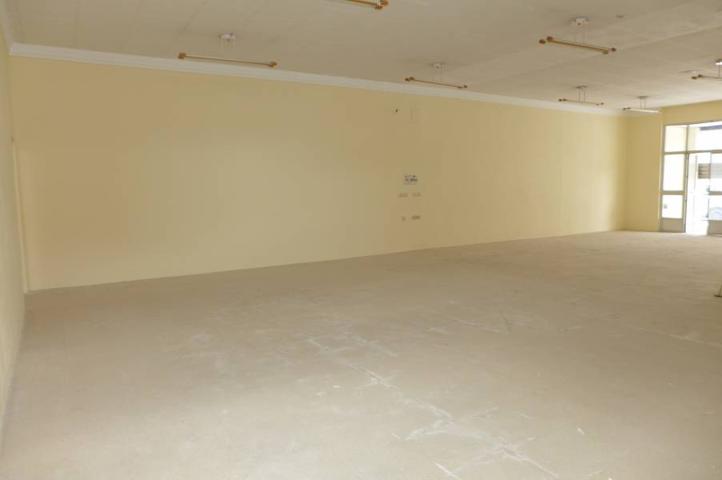 Local comercial en alquiler y venta photo 0