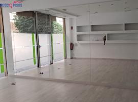 LOCAL EN ALQUILER O VENTA EN LA ZONA ZOCO photo 0