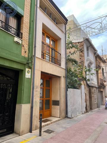Edificio en el centro de Castellón actualmente despachos photo 0