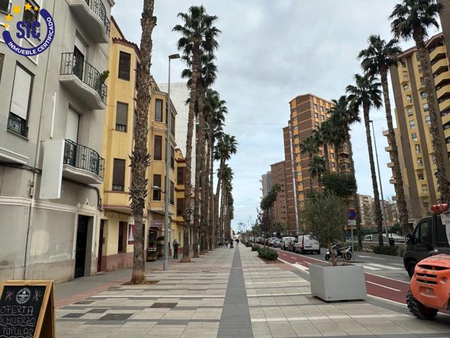 LOCAL COMERCIAL O POSIBLIDAD DE EDIFICACION PARA PROMOVER 5 VIVIENDAS Y TRASTEROS JUNTO AVDA LIDON photo 0