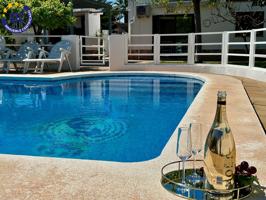Villa con piscina en Benicàssim a solo 3 minutos de la Playa. Espacio, confort, encanto Mediterráneo. photo 0