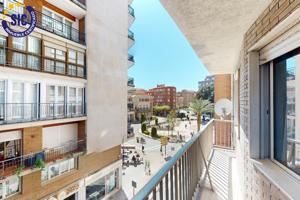 🏡 Espaciosa Vivienda en C- Sanahuja (Castellón centro) con Terraza y Excelente Ubicación photo 0