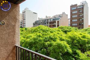 🏙️ Amplio piso en el centro de Castellón – 4 dormitorios, 2 baños y balcón con hermosas vistas. photo 0