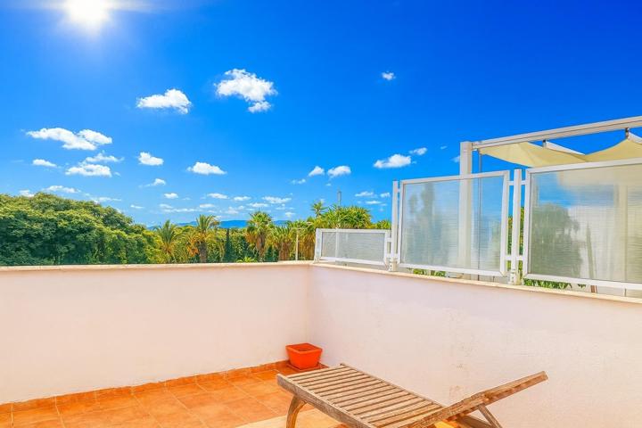 Adosado con garaje, 2 terrazas y 3 alturas junto a La Salera y zona deportiva Gaetà Huguet en Castellón photo 0