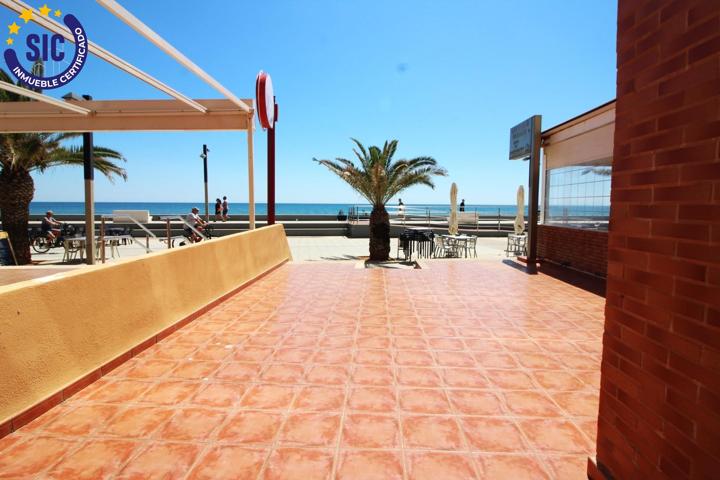 Local comercial actualmente oficina muy bonita en 1ª línea de la playa de Morro de Gos photo 0