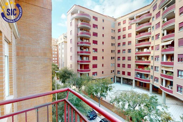 Piso (VPO) muy luminoso con balcón, garaje y trastero cerca zona Avda. Casalduch en Castellón photo 0