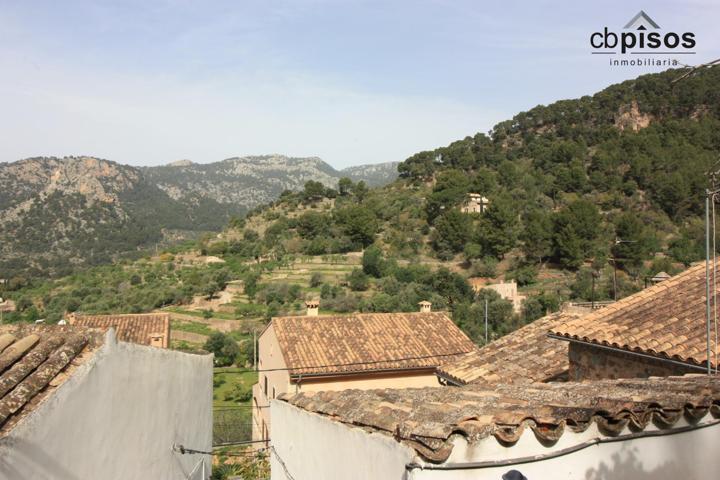 SE VENDE VIVIENDA CON ESTUDIO INDEPENDIENTE, INCREÍBLES VISTAS Y TERRAZA EN ZONA URBANA EN BUNYOLA photo 0