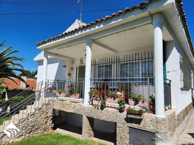 Chalet Urb. Las Colinas - El Casar photo 0