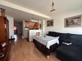 Apartamento con terraza en Ronda Sur photo 0