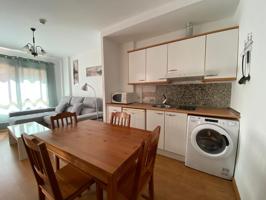 Acogedor Apartamento en Urbanización Guadiana, Badajoz - Ideal para Inversores photo 0
