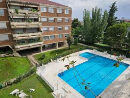 Piso En alquiler en Cl Ramonet, 4, Ciudad Lineal, Madrid photo 0
