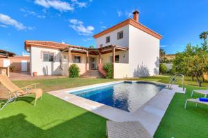 Casa En venta en Urbanización Haza Del Algarrobo, Campo De Mijas, Mijas photo 0