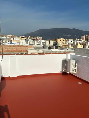  Ático En venta en Calle Gimena, Zona Puerto Deportivo, Fuengirola photo 0