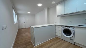 Piso En venta en Cl Tulipan, 21, Las Lagunas, Mijas photo 0