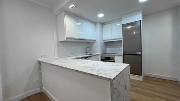 Piso En venta en Cl Tulipan, 21, Las Lagunas, Mijas photo 0