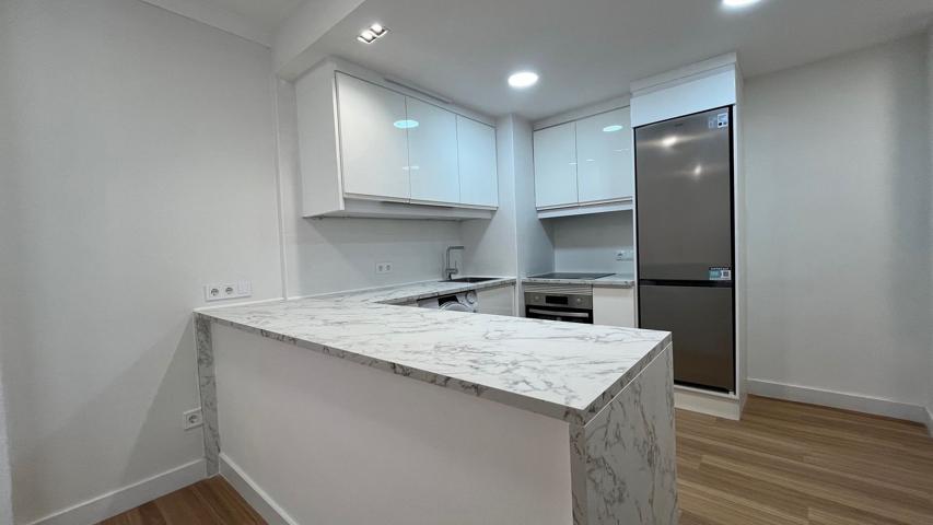 Piso En venta en Cl Tulipan, 21, Las Lagunas, Mijas photo 0