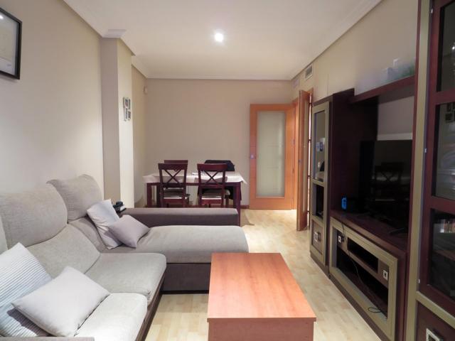 ¡ESPECTACULAR APARTAMENTO CON PLAZA DE GARAJE Y TRASTERO! photo 0