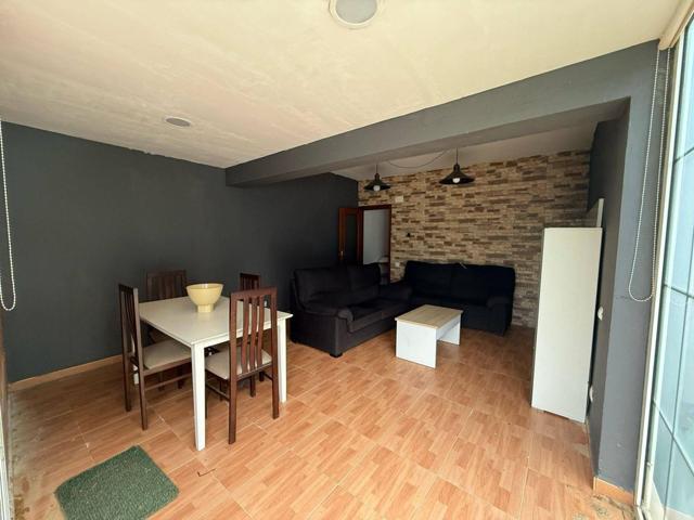 Vivienda adosada en el Campo de Golf (Badajoz) photo 0