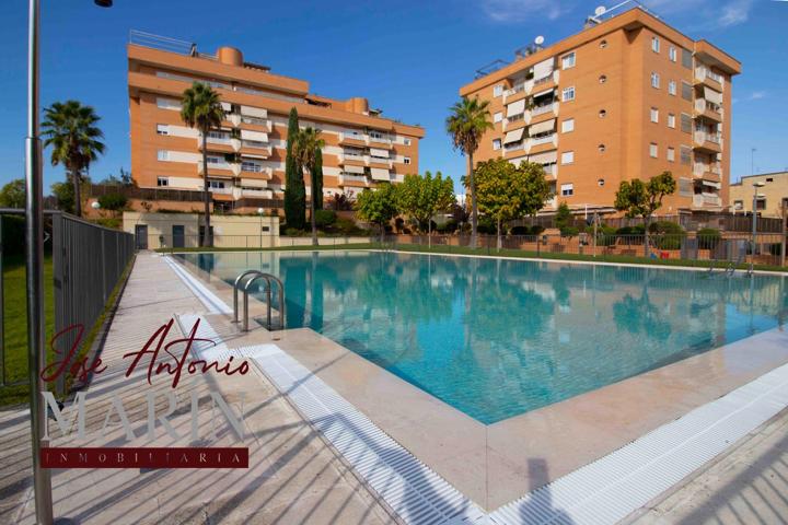 ESTUPENDO PISO EN UNA DE LAS MEJORES ZONAS RESIDENCIALES DE BADAJOZ photo 0