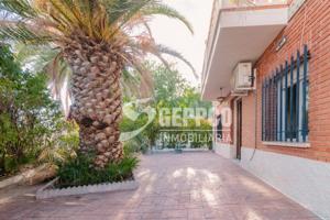 Casa En venta en Torres De La Alameda photo 0