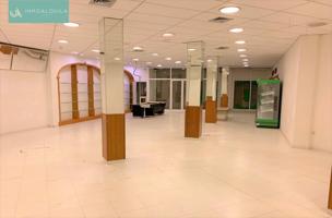 LOCAL COMERCIAL EN CAN PICAFORT. 1.900€-mes photo 0