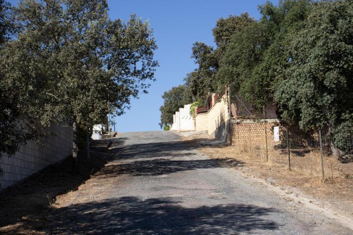 MAGNÍFICA PARCELA URBANA CON CHALET INDEPENDIENTE photo 0