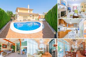Unifamiliar En venta en Olivar De Quintos, Montequinto photo 0