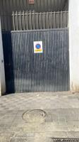 SE VENDE PLAZA DE GARAJE GRANDE 23 M2 FRENTE A VIAMED photo 0