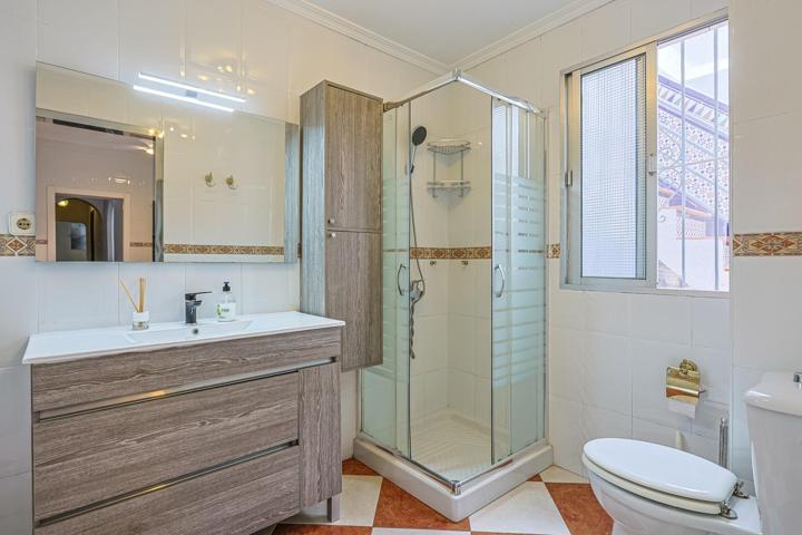 SE VENDE PISO EN PLANTA BAJA 79 M2 2 HABITACIONES, UN BAÑO, CON PATIO Y SOLARIUMSOLARIUM photo 0