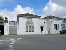GRAN CASA SEÑORIAL EN EL CENTRO DE OLIVARES photo 0