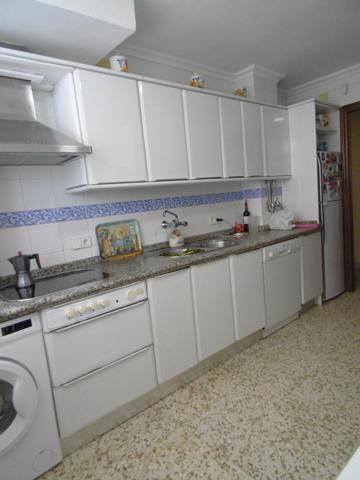 PLANTA BAJA CON 4 HABITACIONES photo 0