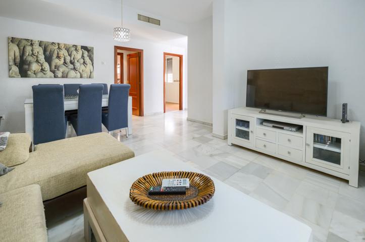 Unifamiliar En venta en Andalucia, Gelves photo 0