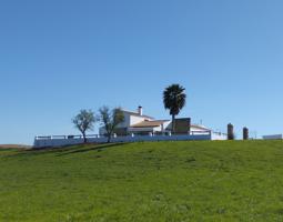 Exclusivo Cortijo Ecuestre en Niebla, Huelva – 6,9 Hectáreas de Encanto Andaluz photo 0