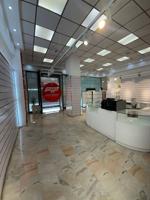 ¡Local comercial en alquiler en excelente zona de Sevilla! photo 0