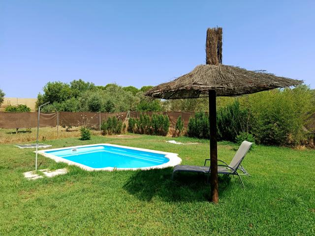 Casa De Campo En venta en Andalucia, Hinojos photo 0