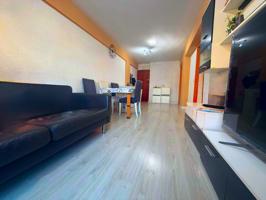 Piso En venta en La Plata, Sevilla photo 0