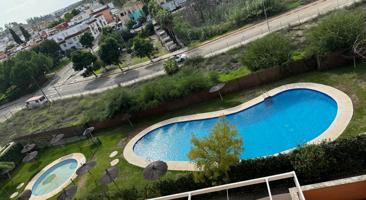 Moderno piso en alquiler en Jardín Atalaya – Paco de Lucía, con piscina y parking incluido photo 0