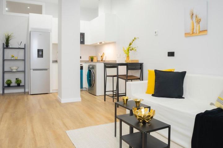 ¡Estrena tu hogar en Bellavista! Venta de tres apartamentos nuevos de dos dormitorios photo 0