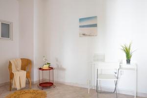 🏡 Piso con potencial en el centro de Castilleja de la Cuesta photo 0