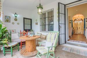Casa En venta en Castilleja De La Cuesta, Sevilla photo 0