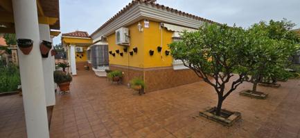 CHALET INDEPENDIENTE DE UNA SOLA PLANTA EN CONDEQUINTO photo 0