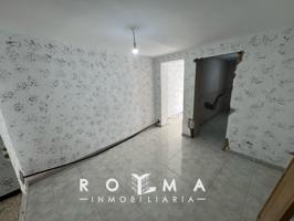 OPORTUNIDAD ADOSADO A REFORMAR EN EL SAUCEJO photo 0