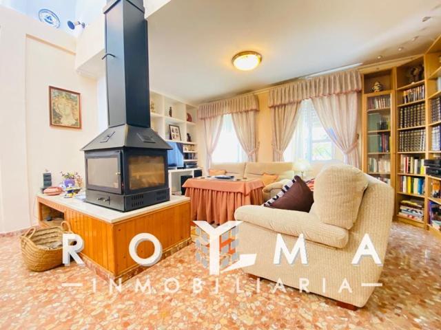 CHALET INDEPENDIENTE EN URB. LOS CERROS DE MONTEQUINTO photo 0