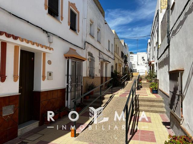 CASA A REFORMAR CENTRO DE LEBRIJA photo 0