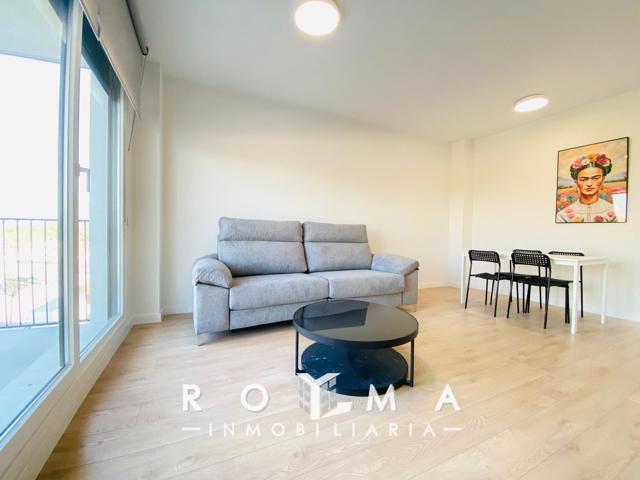 ALQUILER DE PISO - GARAJE, TRASTERO Y ZONAS ZOMUNES photo 0