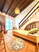 PRECIOSO Y SINGULAR CHALET A LA VENTA photo 0