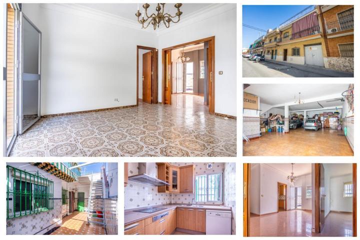 Venta de casa en Camas (Sevilla) photo 0